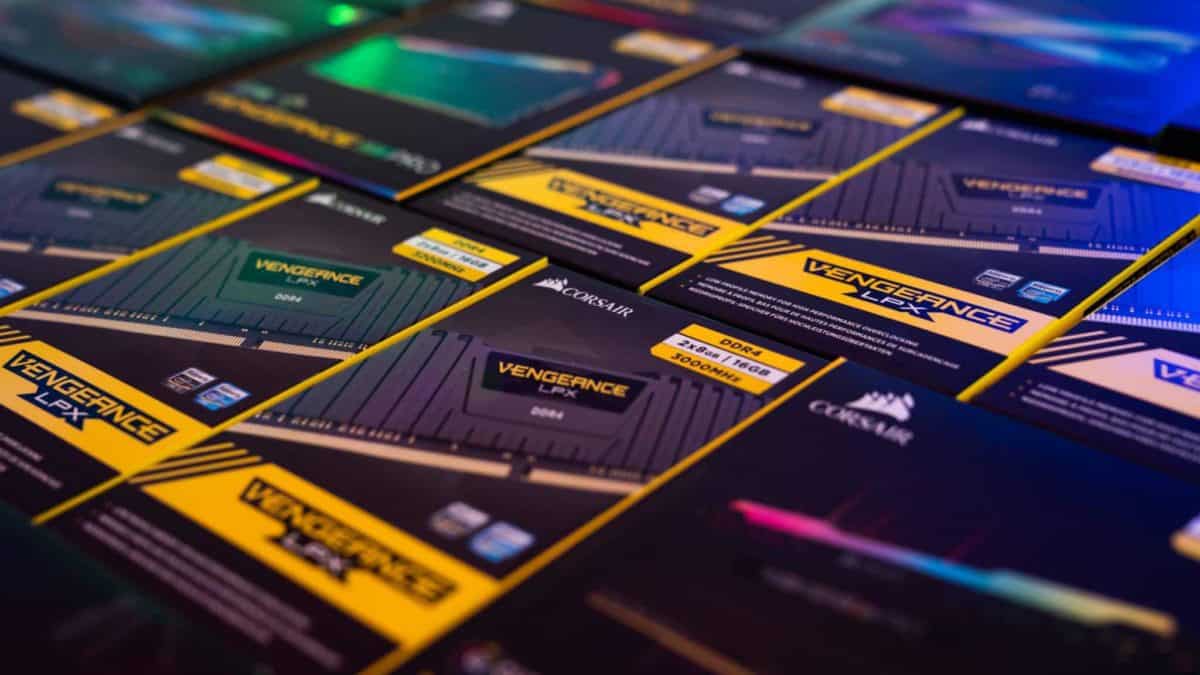 how to build a PC ram
